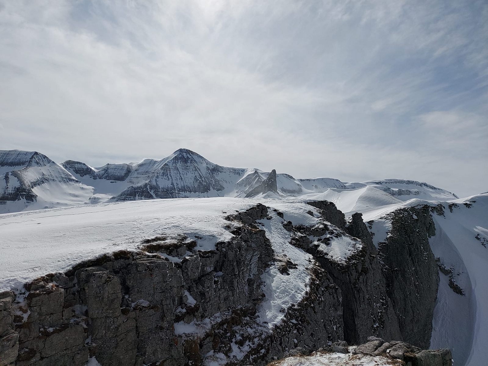 11_13. Mrz 21_SAC Schneeschuhtour Baettenalpburg (110).jpg